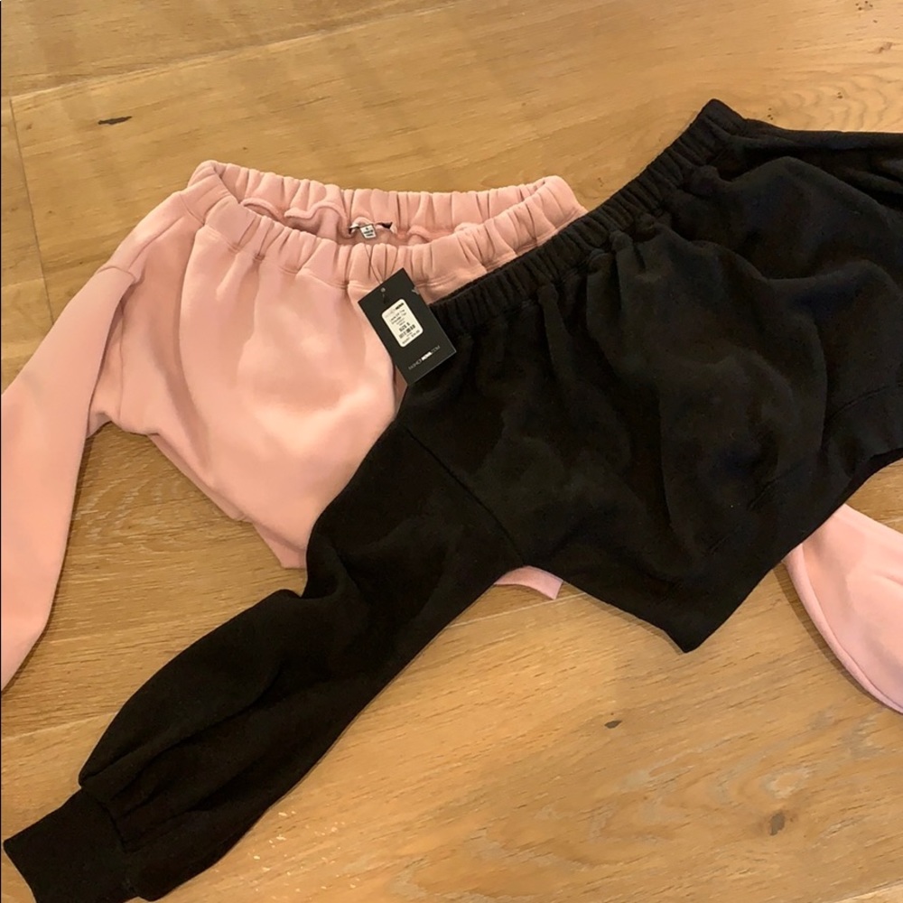 Off shoulder Fashionnova sweatshirt